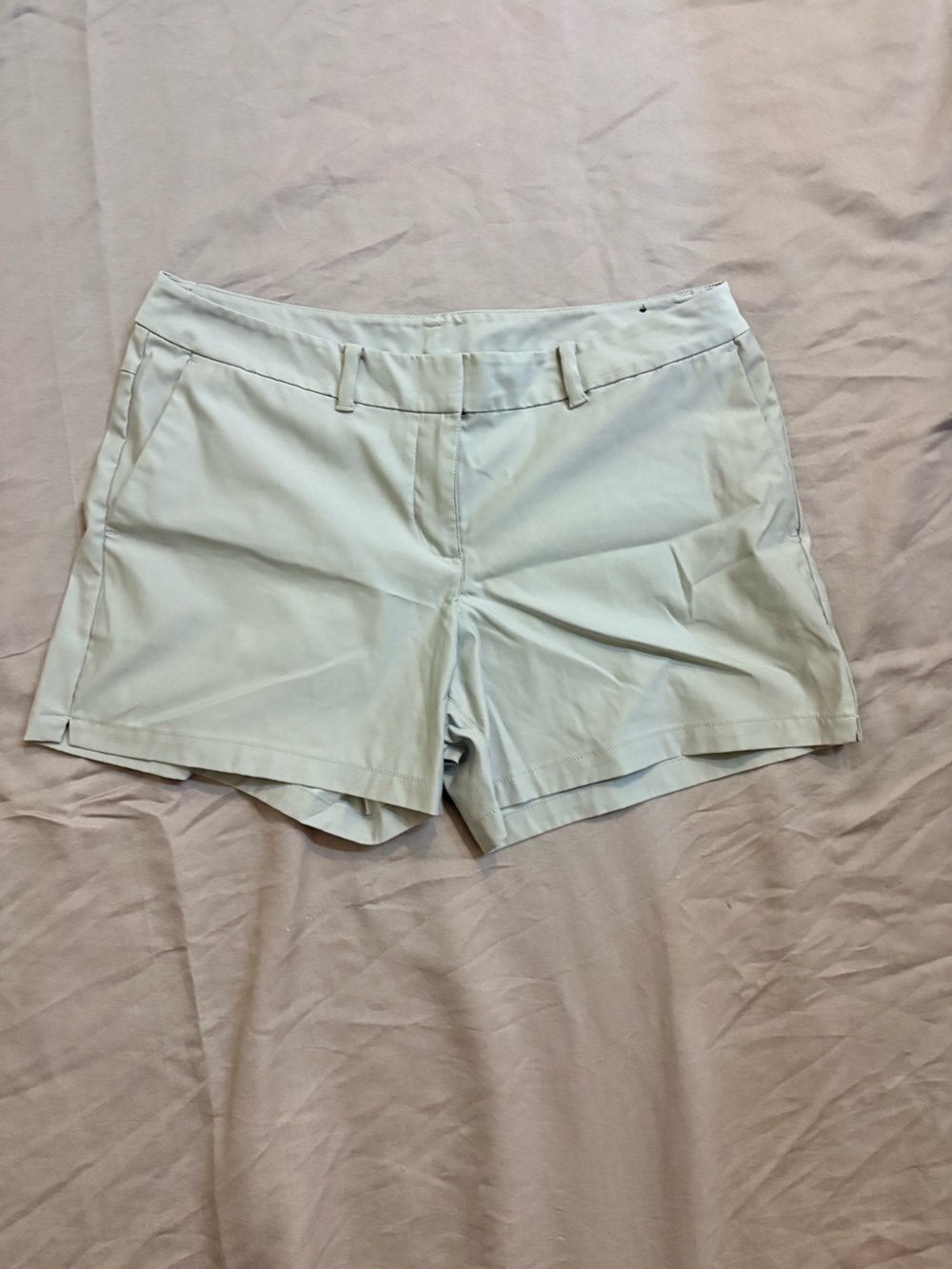 Nike Dri-Fit Gray Women's Golf Shorts